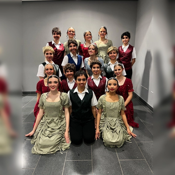 Die Entertaining Teens beim großen Faschingsball.  (Foto: 1. JTSC Karlsfeld)