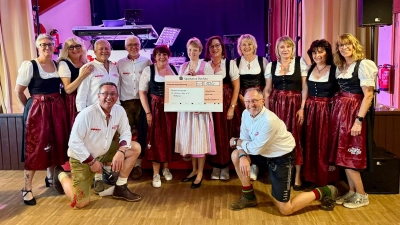 Der Erlös des Weinfests wurde an die Mukoviszidose-Stiftung Südbayern gespendet. (Foto: mmmike-fanclub.de)