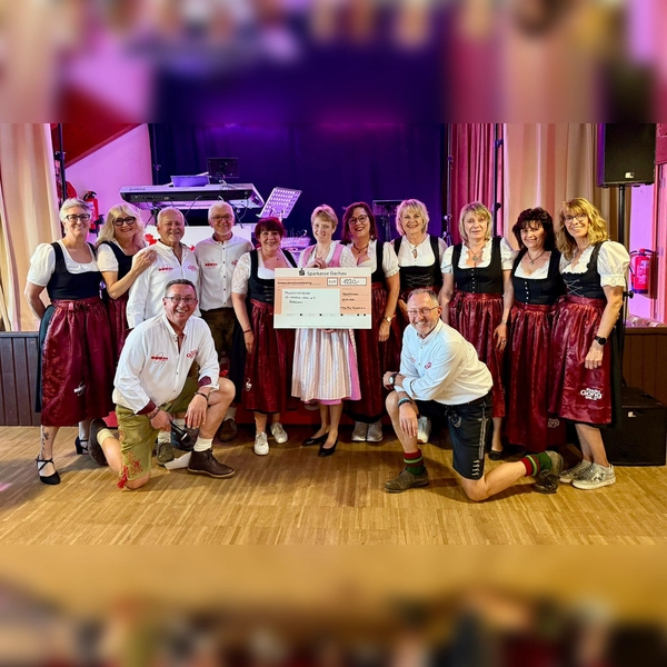 Der Erlös des Weinfests wurde an die Mukoviszidose-Stiftung Südbayern gespendet. (Foto: mmmike-fanclub.de)