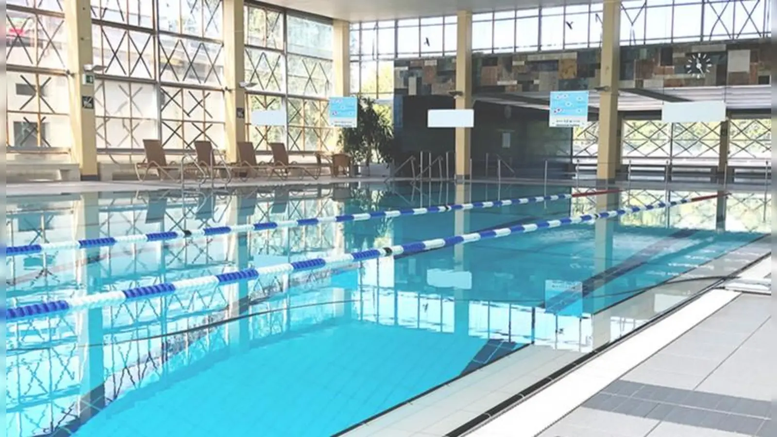 Ab dem 16. September können Wasserratten hier wieder ihre Bahnen ziehen. (Foto: Stadtwerke Dachau)