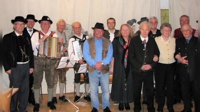 Als rundum gelungen bewerteten die Ampertaler ihren ersten Vereinsabend im Jahr 2023. (Foto: D'Ampertaler Dachau)