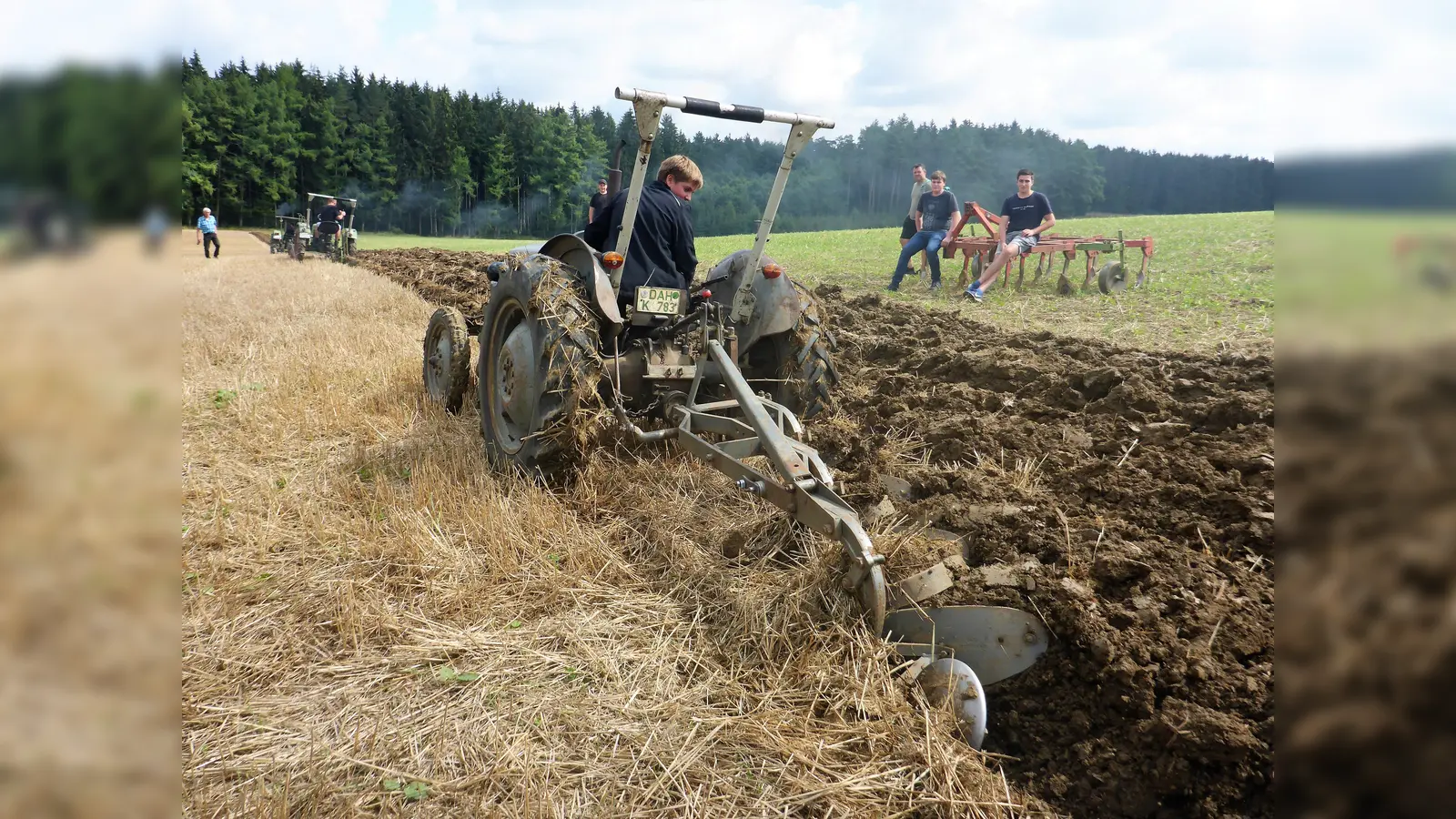 Ein besonderes Highlight: Präsentation des Pflugs beim Ackern. (Foto: red)