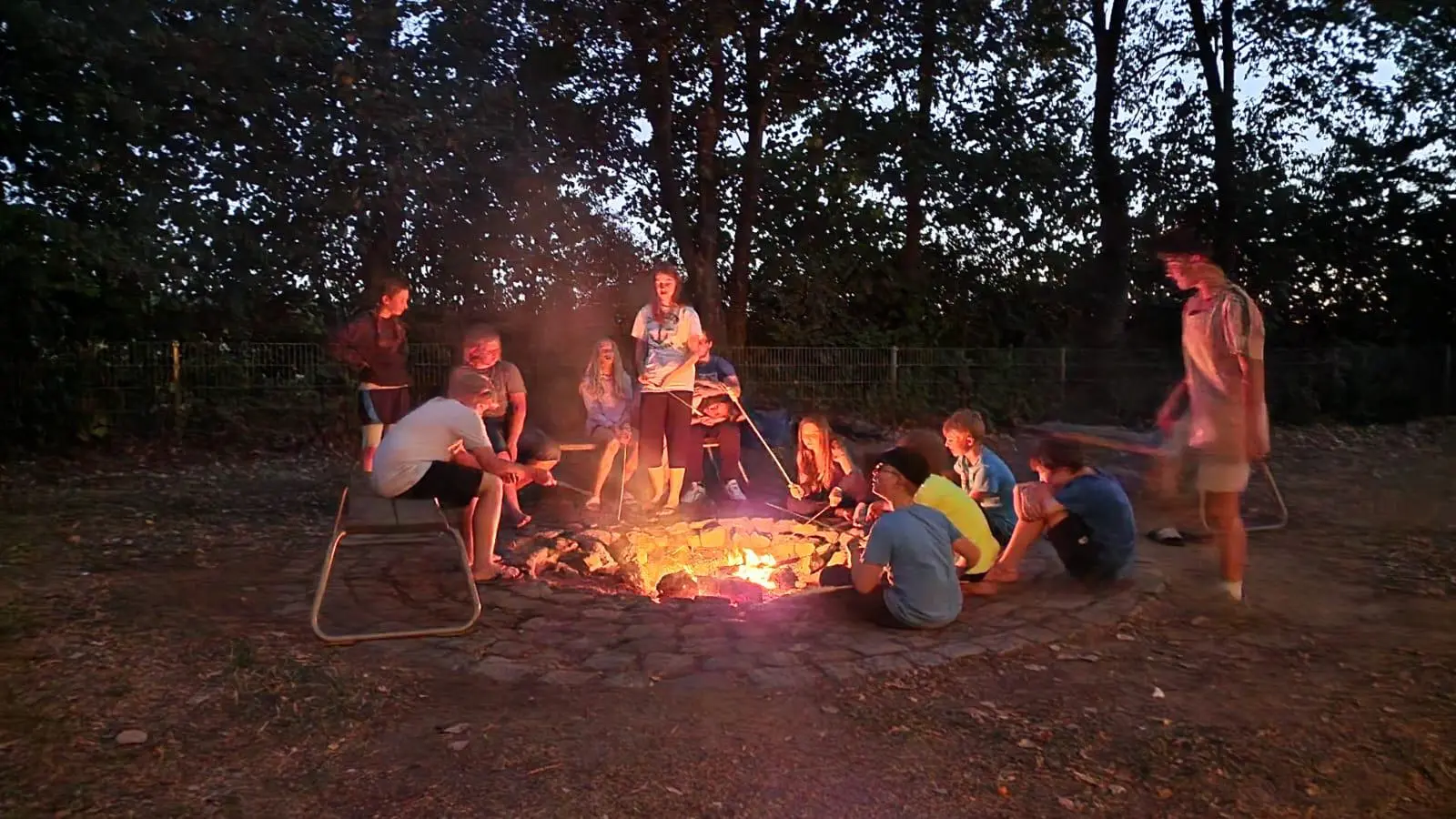 Zum 30jährigen Jubiläum veranstalteten die Taekwondoin in der Jugendfreizeitanlage in Ainhofen ein Ferienlager für ihre Kinder und Jugendlichen. (Foto: Taekwondo Indersdorf)