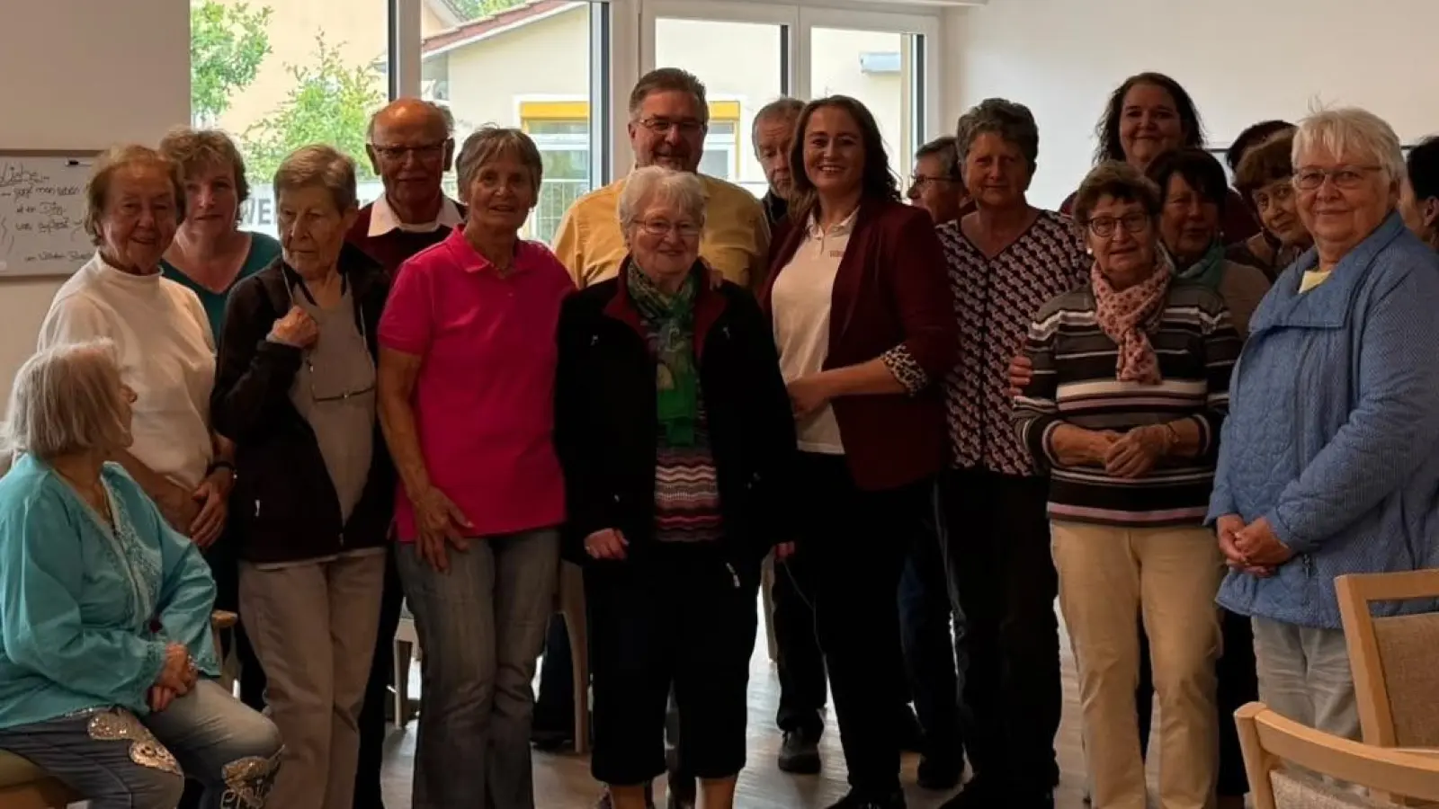 Der Seniorentreff besuchte die BRK-Tagespflege in Altomünster. (Foto: BRK)