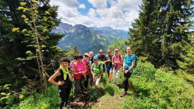 Die Dachauer Bergwanderer unterwegs im Mangfallgebirge. (Foto: Alpenverein Dachau)
