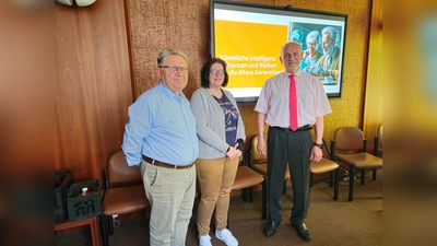 Reinhold Heiss, Christine Ruscke und der Referent Peter Kellner. (Foto: Helmut Krusch)