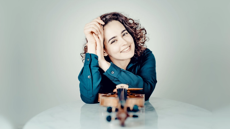 Die Geigen-Virtuosin Alena Baeva. (Foto: Andrej Grilc)