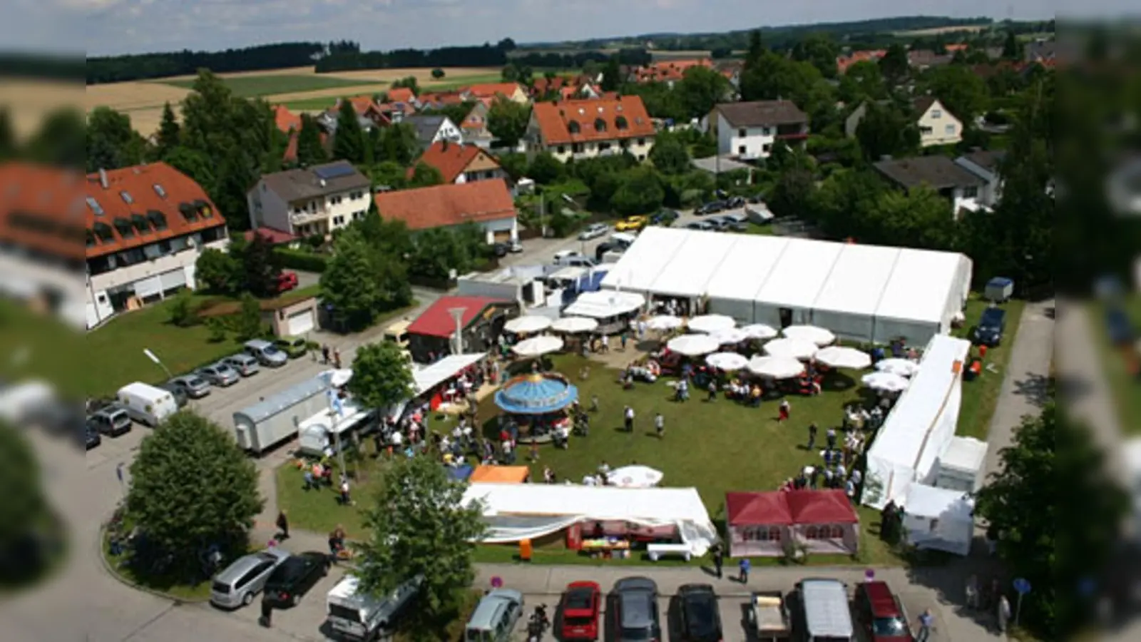Auch in diesem Jahr findet das Bürgerfest Schabhausen wieder auf der Ludwig Thoma Wiese statt. (Foto: © Edeltraud Lachner)