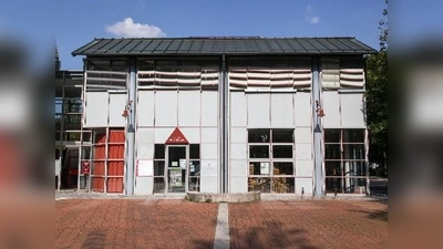 Bücherei-Zweigstelle Dachau-Ost am Ernst-Reuter-Platz. (Foto: Stadtbücherei)