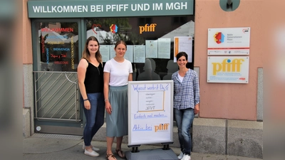 Sie suchen weitere "Freiraum-Schaffer" (von li) Julia Obesser, Anna Reisner und Kathrin Loder.  (Foto: Loder / Pfiff Dachau)