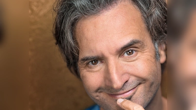 Chris Böttcher kommt am 27. Januar 2023 ins Karlsfelder Bürgerhaus. (Foto: Dennis König)