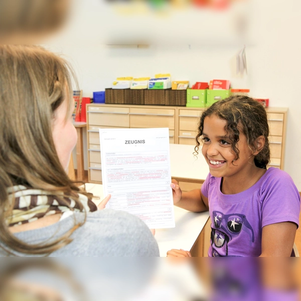 Im Dominik-Brunner-Haus der Johanniter werden sozial benachteiligte Kinder individuell gefördert. Unterstützung bekommen sie im schulischen und emotionalen, aber auch im sozialen Bereich. Dadurch sollen die Kinder den Anschluss an eine Schulform finden, die ihrer Begabung entspricht. (Foto: Claudia Doenitz)