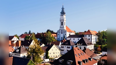 Die Gemeinde Altomünster wünscht allen ein gesundes und glückliches Jahr 2023. (Foto: H. Arndt)
